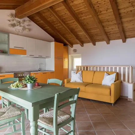Apartament Borgo Piovere - Naol